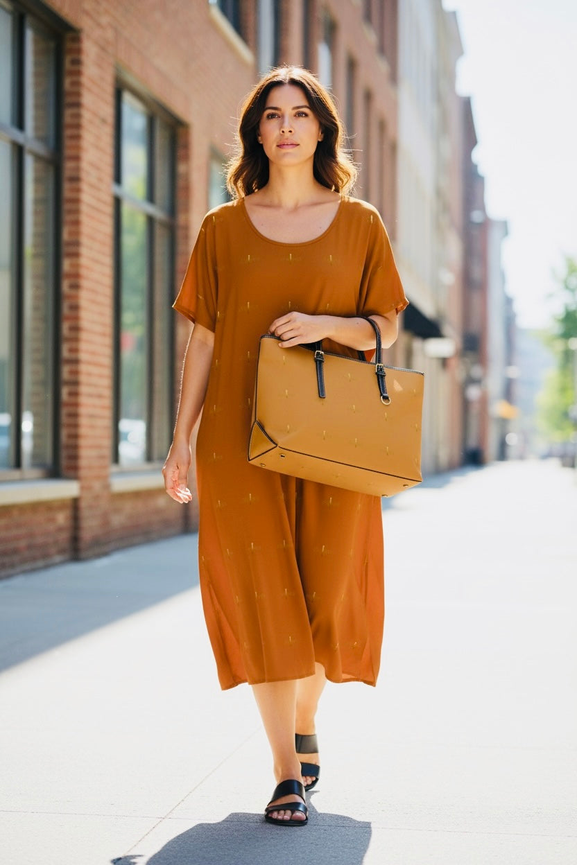 Camel PU Leather Shoulder Bag — Minimal Gold Dash Tote-AURU