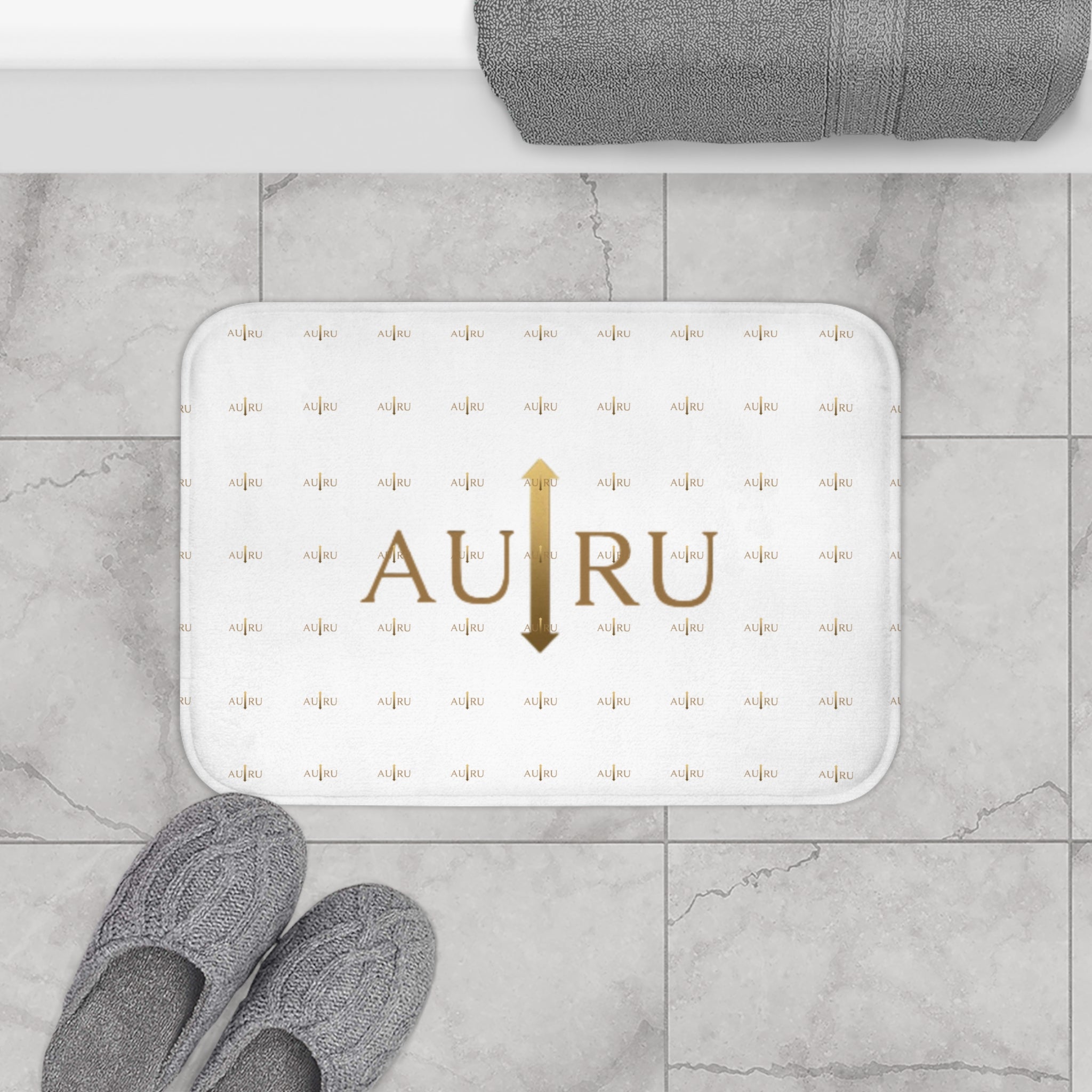 AU|RU-Gold Monogram Bath Mat — Elegant Metallic Arrow Pattern